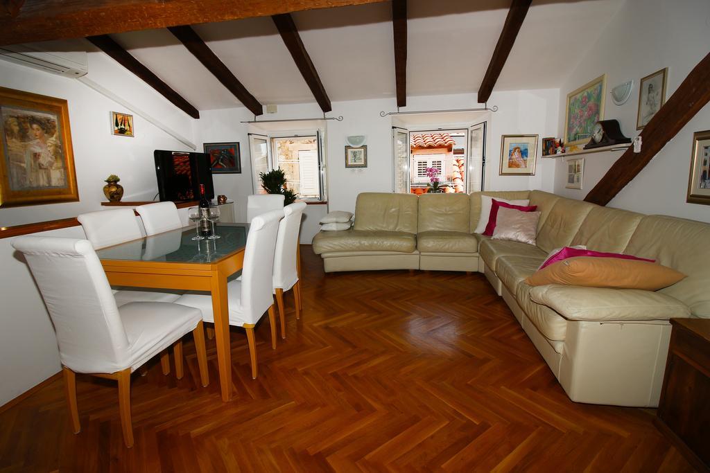 Princess Dora'S Apartment Dubrovnik Buitenkant foto